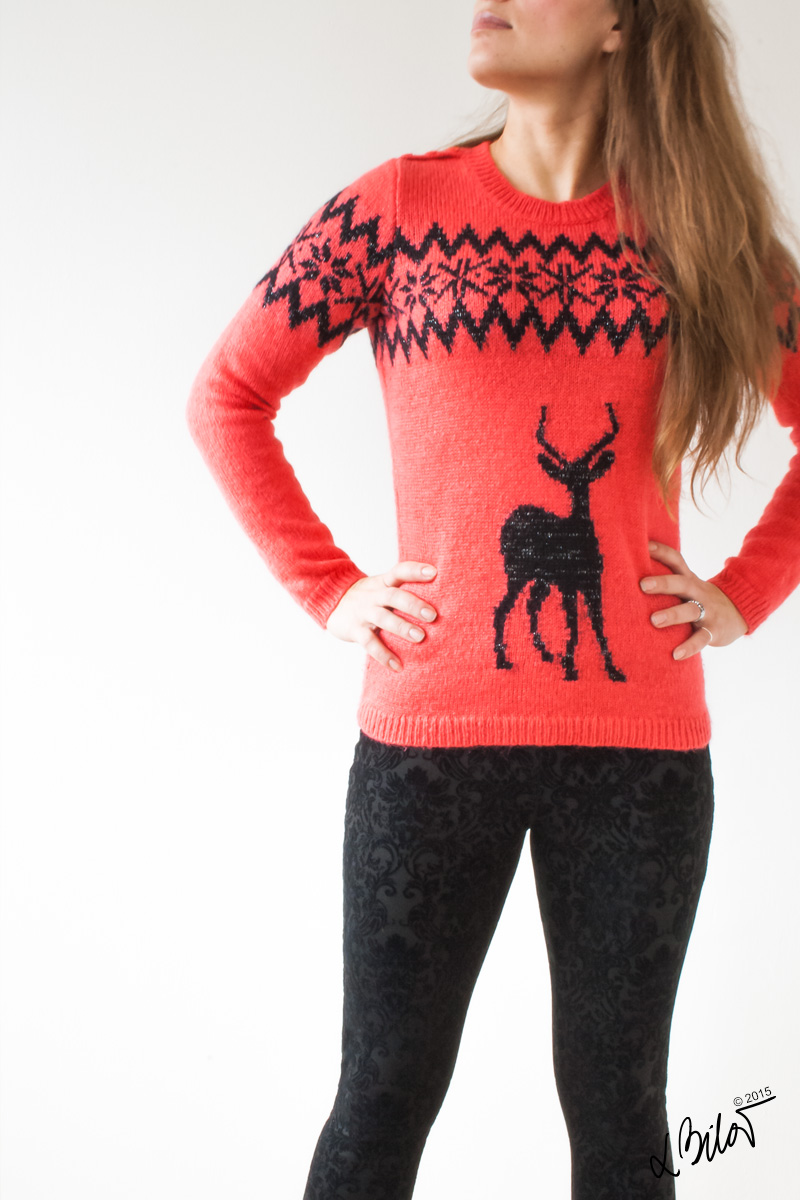 Next-sweater-deer
